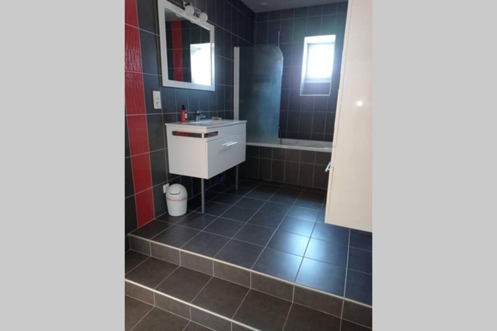 בריב-לה-גייארד Appartement Moderne Et Lumineux מראה חיצוני תמונה